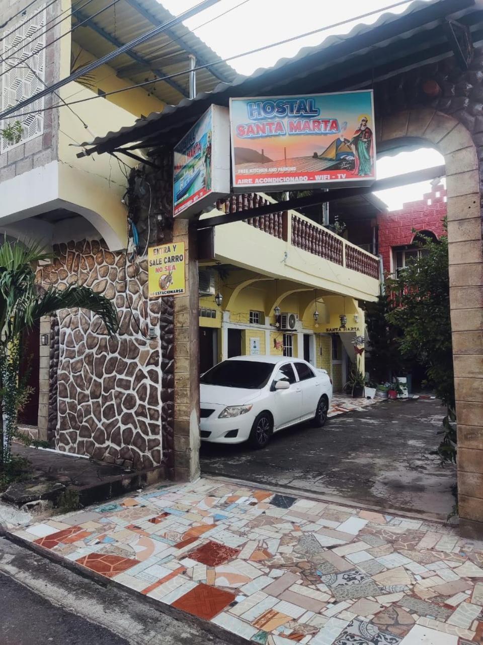 Hostal Santa Marta La Union Luaran gambar