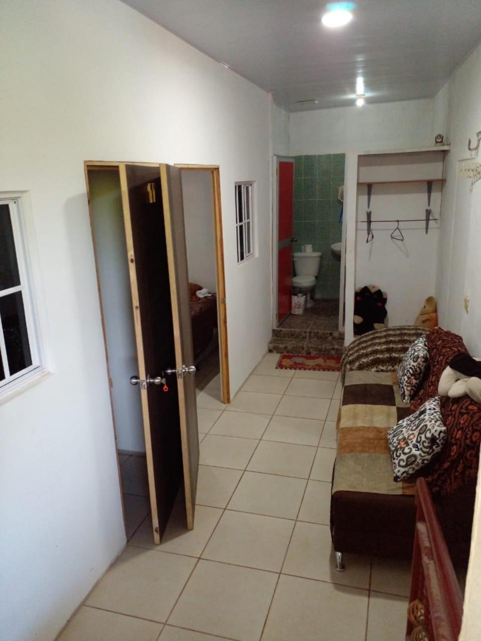 Hostal Santa Marta La Union Luaran gambar